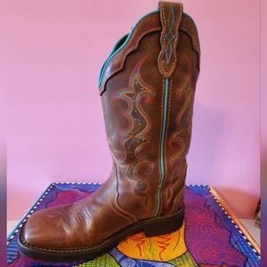 Justin Gypsy Square Toe Cowboy Boots